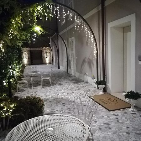Le Case Cavour Ravenna Bagian luar foto